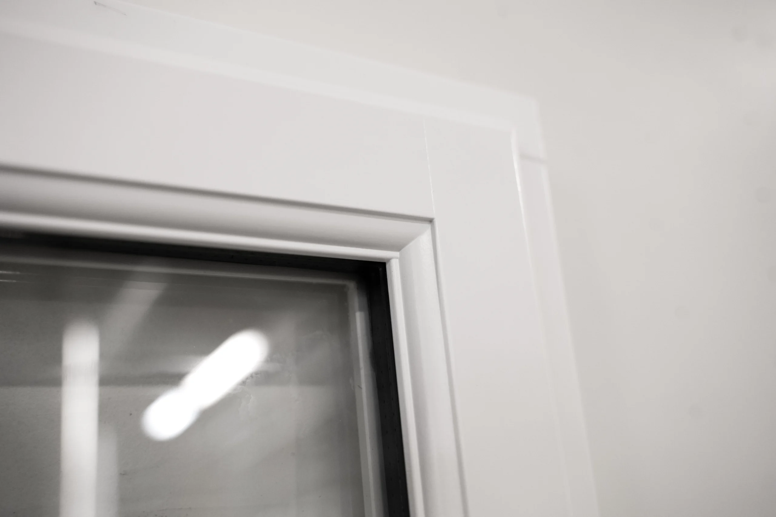 nærbillede af glasset i et forsatsvindue